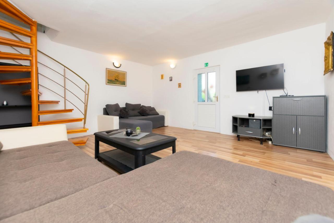 House Coso Villa Podspilje  Ngoại thất bức ảnh